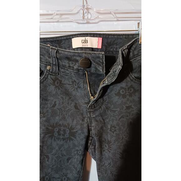 Cabi Jeans Women's Blue Floral Print Skinny Stretch Denim Mid Rise Size 2 - Picture 2 of 13